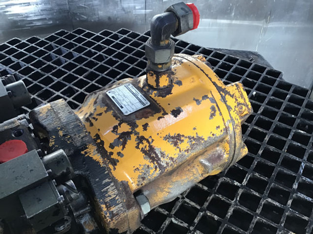 Rexroth A10V071 - Hidraulična pumpa: slika Rexroth A10V071 - Hidraulična pumpa Rexroth A10V071 - Hidraulična pumpa: slika Rexroth A10V071 - Hidraulična pumpa