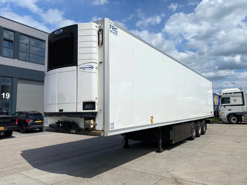 Kögel S24-4 Frigo / Vector 1350 / SAF + Disc / 1x Lift Axle - Poluprikolica hladnjača: slika Kögel S24-4 Frigo / Vector 1350 / SAF + Disc / 1x Lift Axle - Poluprikolica hladnjača Kögel S24-4 Frigo / Vector 1350 / SAF + Disc / 1x Lift Axle - Poluprikolica hladnjača: slika Kögel S24-4 Frigo / Vector 1350 / SAF + Disc / 1x Lift Axle - Poluprikolica hladnjača