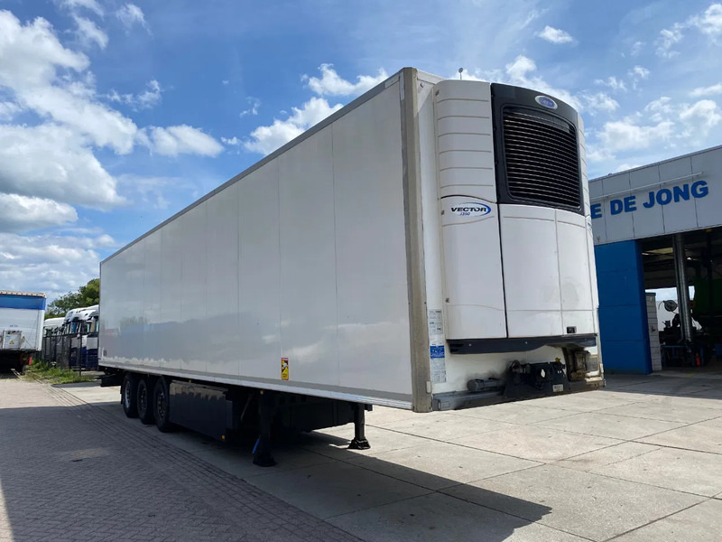 Kögel S24-4 Frigo / Vector 1350 / SAF + Disc / 1x Lift Axle - Poluprikolica hladnjača: slika Kögel S24-4 Frigo / Vector 1350 / SAF + Disc / 1x Lift Axle - Poluprikolica hladnjača Kögel S24-4 Frigo / Vector 1350 / SAF + Disc / 1x Lift Axle - Poluprikolica hladnjača: slika Kögel S24-4 Frigo / Vector 1350 / SAF + Disc / 1x Lift Axle - Poluprikolica hladnjača