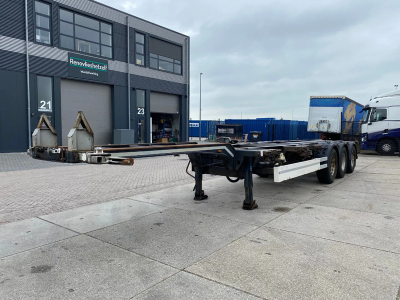 Kögel SW24 Container Chassis / 2x Extendable / BPW + Drum - Transporter kontejnera/ Poluprikolica s izmjenjivim sanducima: slika Kögel SW24 Container Chassis / 2x Extendable / BPW + Drum - Transporter kontejnera/ Poluprikolica s izmjenjivim sanducima Kögel SW24 Container Chassis / 2x Extendable / BPW + Drum - Transporter kontejnera/ Poluprikolica s izmjenjivim sanducima: slika Kögel SW24 Container Chassis / 2x Extendable / BPW + Drum - Transporter kontejnera/ Poluprikolica s izmjenjivim sanducima