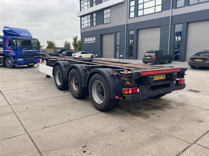 Krone SD 27 / Container Chassis / BPW + Disc / 1x Extendable / 1x Lift Axle - Transporter kontejnera/ Poluprikolica s izmjenjivim sanducima: slika Krone SD 27 / Container Chassis / BPW + Disc / 1x Extendable / 1x Lift Axle - Transporter kontejnera/ Poluprikolica s izmjenjivim sanducima Krone SD 27 / Container Chassis / BPW + Disc / 1x Extendable / 1x Lift Axle - Transporter kontejnera/ Poluprikolica s izmjenjivim sanducima: slika Krone SD 27 / Container Chassis / BPW + Disc / 1x Extendable / 1x Lift Axle - Transporter kontejnera/ Poluprikolica s izmjenjivim sanducima