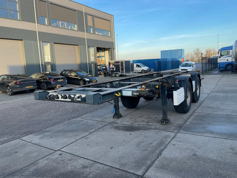 Krone SZ / 20 FT Container Chassis / BPW - Transporter kontejnera/ Poluprikolica s izmjenjivim sanducima: slika Krone SZ / 20 FT Container Chassis / BPW - Transporter kontejnera/ Poluprikolica s izmjenjivim sanducima Krone SZ / 20 FT Container Chassis / BPW - Transporter kontejnera/ Poluprikolica s izmjenjivim sanducima: slika Krone SZ / 20 FT Container Chassis / BPW - Transporter kontejnera/ Poluprikolica s izmjenjivim sanducima