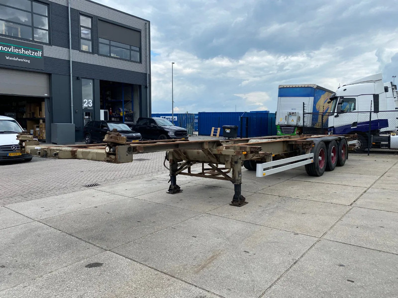 Pacton 40 FT Container Chassis / BPW + DISC - Transporter kontejnera/ Poluprikolica s izmjenjivim sanducima: slika Pacton 40 FT Container Chassis / BPW + DISC - Transporter kontejnera/ Poluprikolica s izmjenjivim sanducima Pacton 40 FT Container Chassis / BPW + DISC - Transporter kontejnera/ Poluprikolica s izmjenjivim sanducima: slika Pacton 40 FT Container Chassis / BPW + DISC - Transporter kontejnera/ Poluprikolica s izmjenjivim sanducima