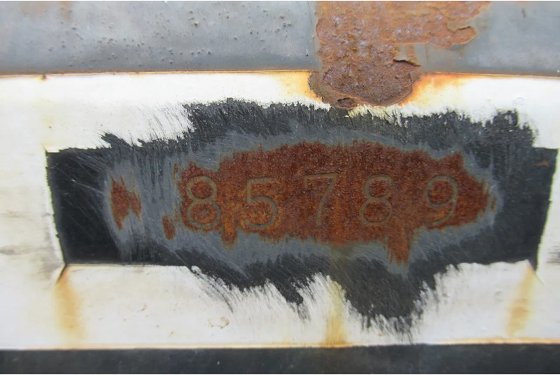 Transporter kontejnera/ Poluprikolica s izmjenjivim sanducima Renders Container Chassis / Extendable on rear / BPW + drum: slika Transporter kontejnera/ Poluprikolica s izmjenjivim sanducima Renders Container Chassis / Extendable on rear / BPW + drum