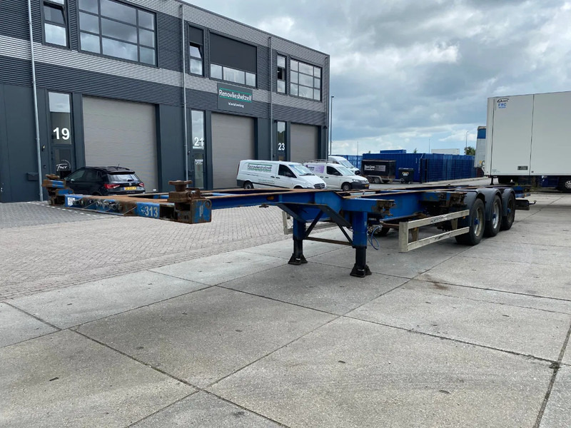 Renders Container chassis / BPW + Drum / 40 FT - Transporter kontejnera/ Poluprikolica s izmjenjivim sanducima: slika Renders Container chassis / BPW + Drum / 40 FT - Transporter kontejnera/ Poluprikolica s izmjenjivim sanducima Renders Container chassis / BPW + Drum / 40 FT - Transporter kontejnera/ Poluprikolica s izmjenjivim sanducima: slika Renders Container chassis / BPW + Drum / 40 FT - Transporter kontejnera/ Poluprikolica s izmjenjivim sanducima