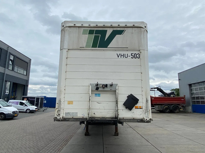 Schmitz Cargobull SCB*S3T / Tautliner / Disc brakes - Poluprikolica s ceradom: slika Schmitz Cargobull SCB*S3T / Tautliner / Disc brakes - Poluprikolica s ceradom Schmitz Cargobull SCB*S3T / Tautliner / Disc brakes - Poluprikolica s ceradom: slika Schmitz Cargobull SCB*S3T / Tautliner / Disc brakes - Poluprikolica s ceradom