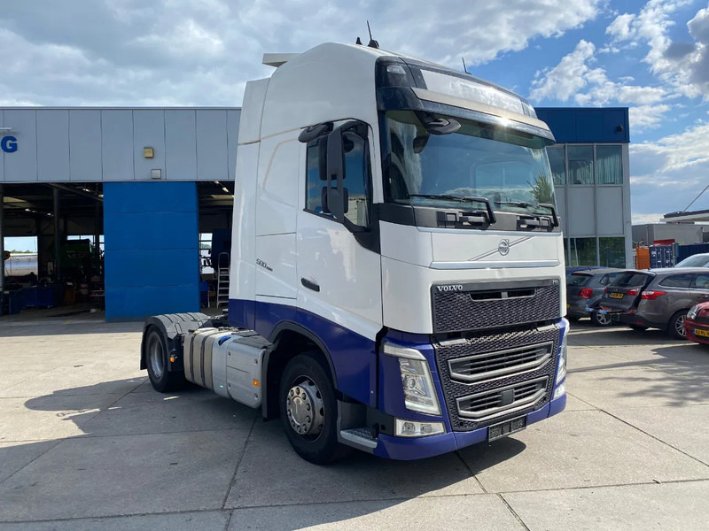 Volvo FH 13.500 Globetrotter XL / I-Park Cool / 2x Tank / Euro 6D - Tegljač: slika Volvo FH 13.500 Globetrotter XL / I-Park Cool / 2x Tank / Euro 6D - Tegljač Volvo FH 13.500 Globetrotter XL / I-Park Cool / 2x Tank / Euro 6D - Tegljač: slika Volvo FH 13.500 Globetrotter XL / I-Park Cool / 2x Tank / Euro 6D - Tegljač