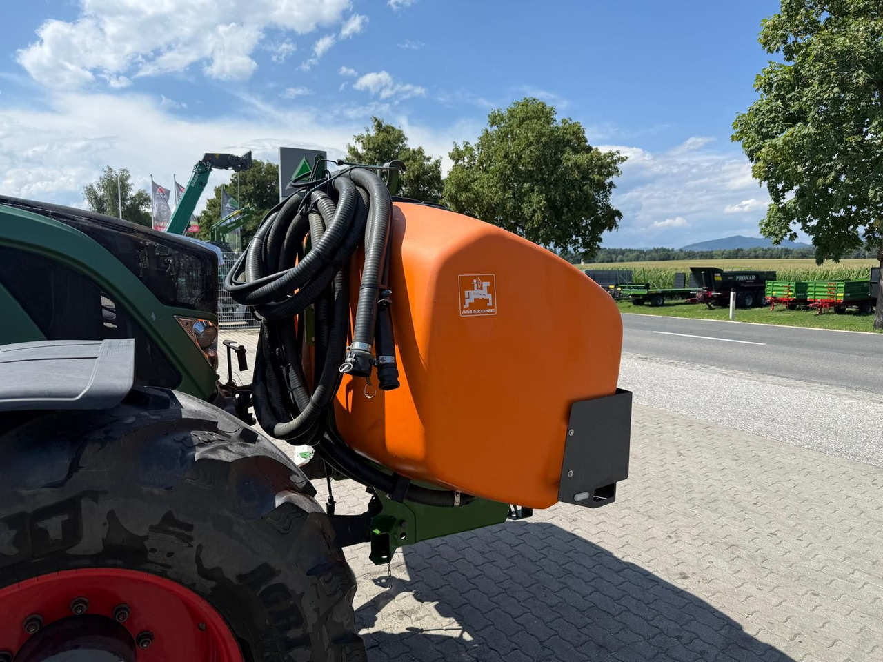 Prskalica za traktor Amazone Amazone FT 1502: slika Prskalica za traktor Amazone Amazone FT 1502