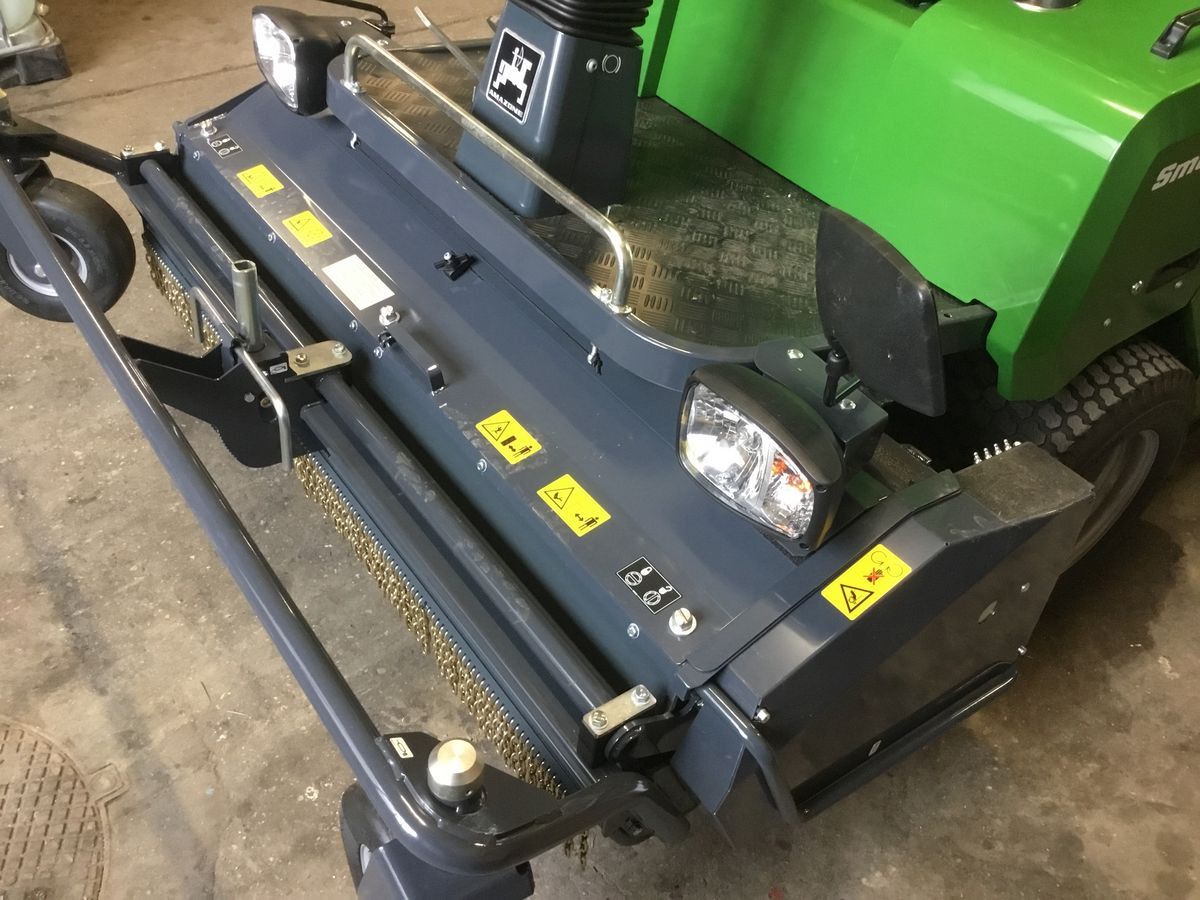 Amazone PH1500 - Vrtna kosilica: slika Amazone PH1500 - Vrtna kosilica Amazone PH1500 - Vrtna kosilica: slika Amazone PH1500 - Vrtna kosilica