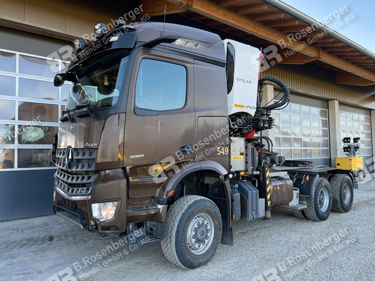 Mercedes-Benz Arocs 3351 6x6 Palfinger Epsilon S260Z96 - Kamion šumar, Kamion s kranom: slika Mercedes-Benz Arocs 3351 6x6 Palfinger Epsilon S260Z96 - Kamion šumar, Kamion s kranom Mercedes-Benz Arocs 3351 6x6 Palfinger Epsilon S260Z96 - Kamion šumar, Kamion s kranom: slika Mercedes-Benz Arocs 3351 6x6 Palfinger Epsilon S260Z96 - Kamion šumar, Kamion s kranom