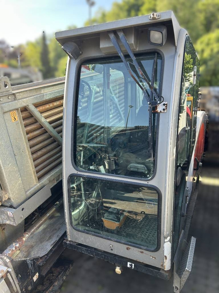 Tracto-Technik Grundodrill 15 XP - Direkcionalna bušilica: slika Tracto-Technik Grundodrill 15 XP - Direkcionalna bušilica Tracto-Technik Grundodrill 15 XP - Direkcionalna bušilica: slika Tracto-Technik Grundodrill 15 XP - Direkcionalna bušilica