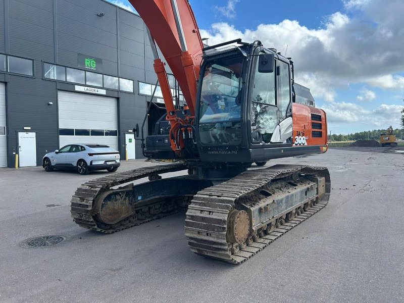 Zakup Hitachi ZX 300 LC-6 Hitachi ZX 300 LC-6: slika Zakup Hitachi ZX 300 LC-6 Hitachi ZX 300 LC-6