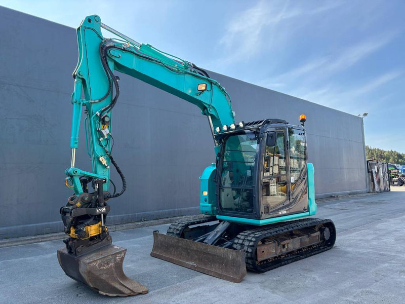 Kobelco SK 75 SR-3E - Mini bager: slika Kobelco SK 75 SR-3E - Mini bager Kobelco SK 75 SR-3E - Mini bager: slika Kobelco SK 75 SR-3E - Mini bager