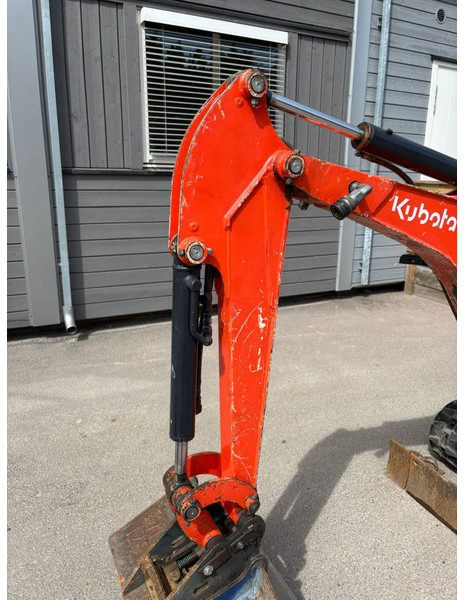 Mini bager Kubota U 10-3 G: slika Mini bager Kubota U 10-3 G