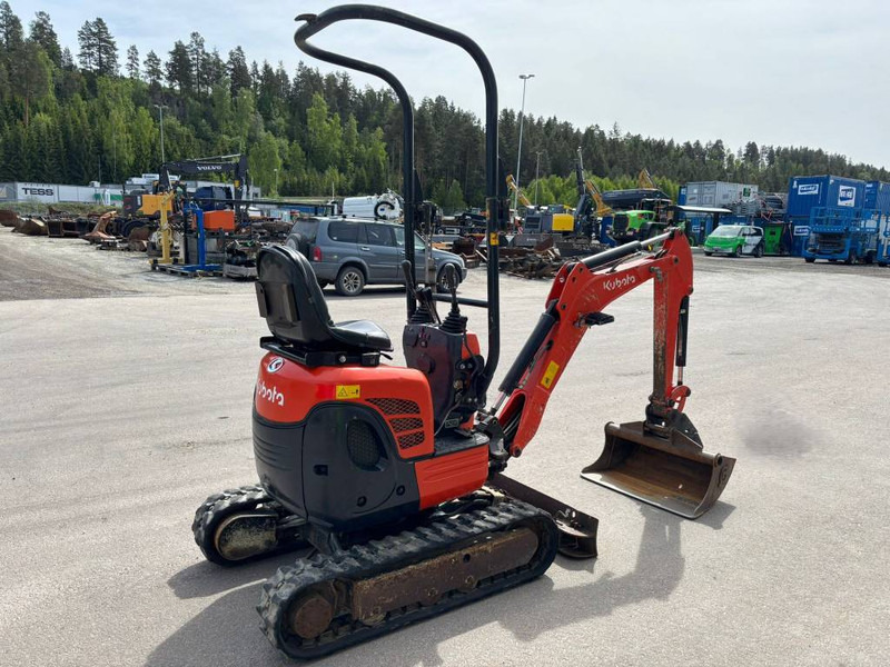 Kubota U 10-3 G - Mini bager: slika Kubota U 10-3 G - Mini bager Kubota U 10-3 G - Mini bager: slika Kubota U 10-3 G - Mini bager