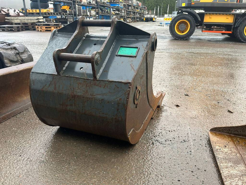 Mini bager Kubota U 55-4: slika Mini bager Kubota U 55-4 Mini bager Kubota U 55-4: slika Mini bager Kubota U 55-4