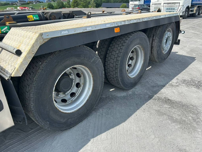 Kamion s kukastom dizalicom Volvo FH 540 + 24T JOAB: slika Kamion s kukastom dizalicom Volvo FH 540 + 24T JOAB