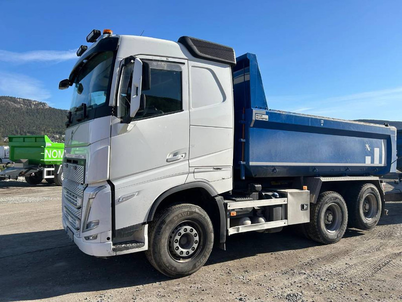 Volvo FH 540 6x4 + Maur trippelkjerre - Kiper: slika Volvo FH 540 6x4 + Maur trippelkjerre - Kiper Volvo FH 540 6x4 + Maur trippelkjerre - Kiper: slika Volvo FH 540 6x4 + Maur trippelkjerre - Kiper