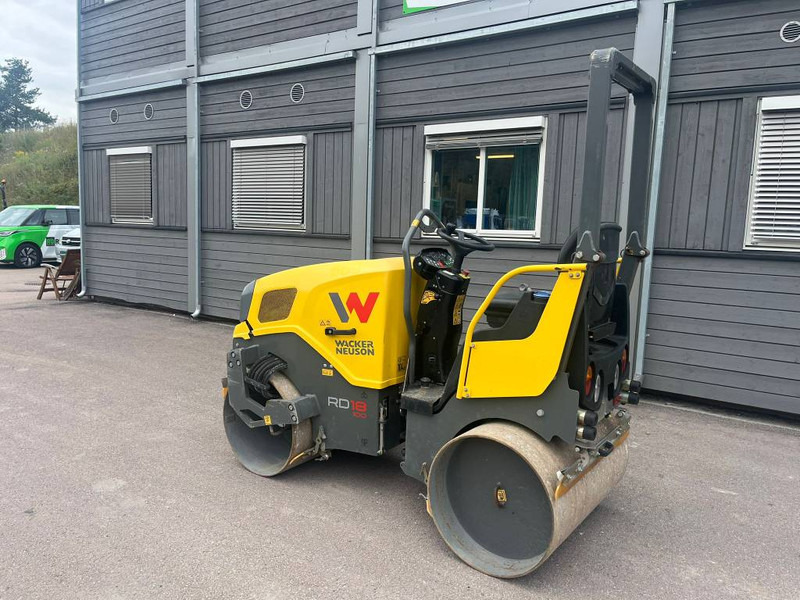 WACKER NEUSON RD 18 - Valjak: slika WACKER NEUSON RD 18 - Valjak WACKER NEUSON RD 18 - Valjak: slika WACKER NEUSON RD 18 - Valjak