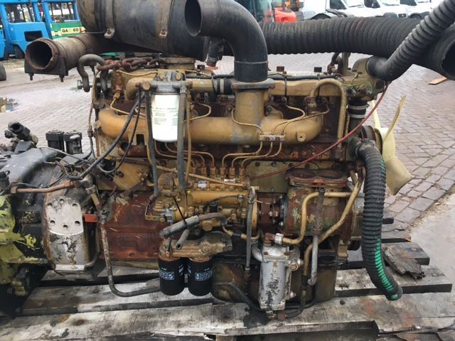 DAF 825 - Motor: slika DAF 825 - Motor DAF 825 - Motor: slika DAF 825 - Motor
