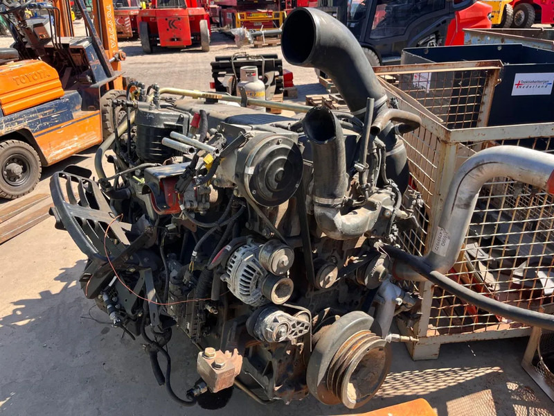 FPT FIAT POWERTRAIN TECHNOLOGIES F2CFE613A - Motor: slika FPT FIAT POWERTRAIN TECHNOLOGIES F2CFE613A - Motor FPT FIAT POWERTRAIN TECHNOLOGIES F2CFE613A - Motor: slika FPT FIAT POWERTRAIN TECHNOLOGIES F2CFE613A - Motor