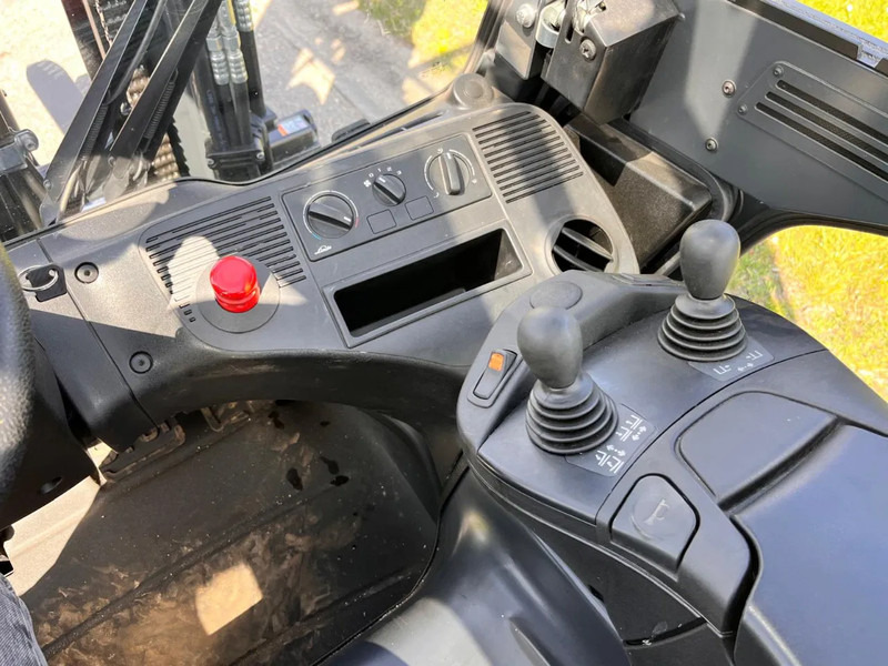 Električni viličar Linde E35HL-01: slika Električni viličar Linde E35HL-01
