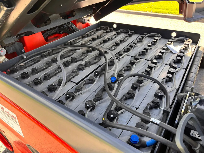 Električni viličar Linde E35HL-01: slika Električni viličar Linde E35HL-01