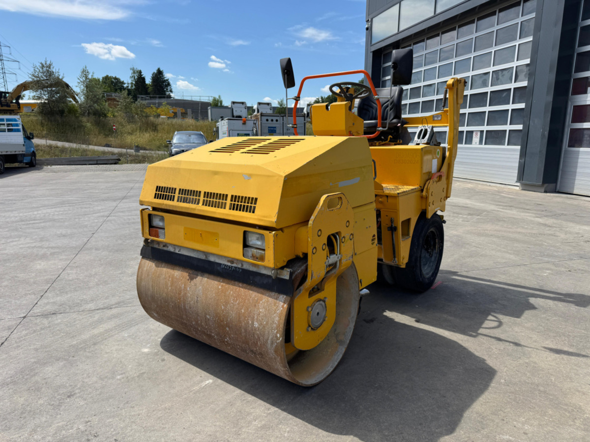 BOMAG BW135 - Cestovni valjak: slika BOMAG BW135 - Cestovni valjak BOMAG BW135 - Cestovni valjak: slika BOMAG BW135 - Cestovni valjak
