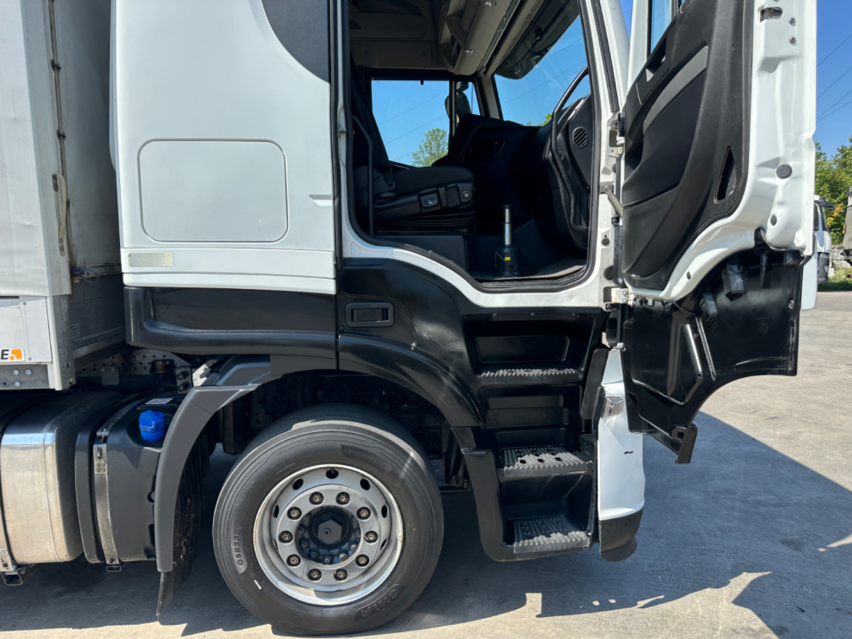 IVECO Stralis 480 6x2 - Kamion s ceradom: slika IVECO Stralis 480 6x2 - Kamion s ceradom IVECO Stralis 480 6x2 - Kamion s ceradom: slika IVECO Stralis 480 6x2 - Kamion s ceradom