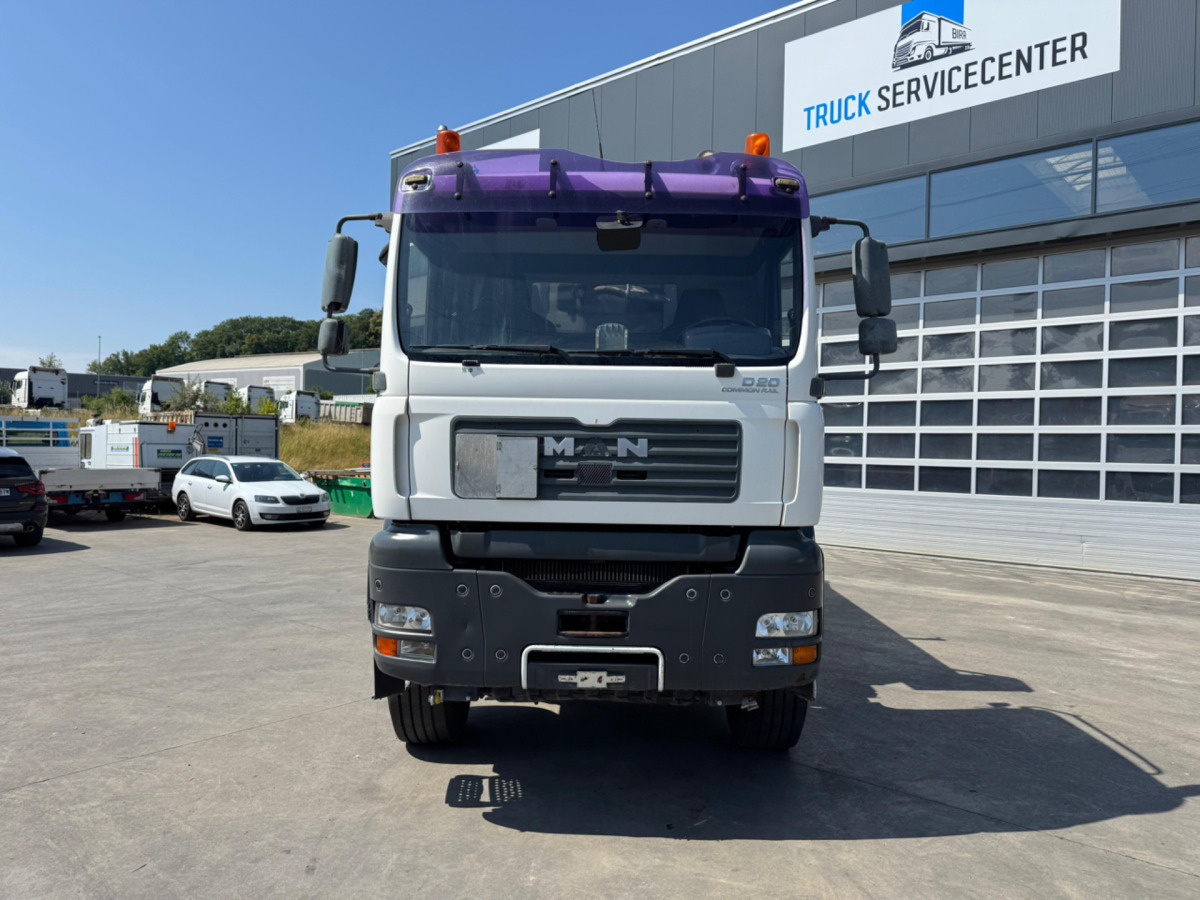 MAN TGA 28.430 6x4-4 Kran - Kiper, Kamion s kranom: slika MAN TGA 28.430 6x4-4 Kran - Kiper, Kamion s kranom MAN TGA 28.430 6x4-4 Kran - Kiper, Kamion s kranom: slika MAN TGA 28.430 6x4-4 Kran - Kiper, Kamion s kranom