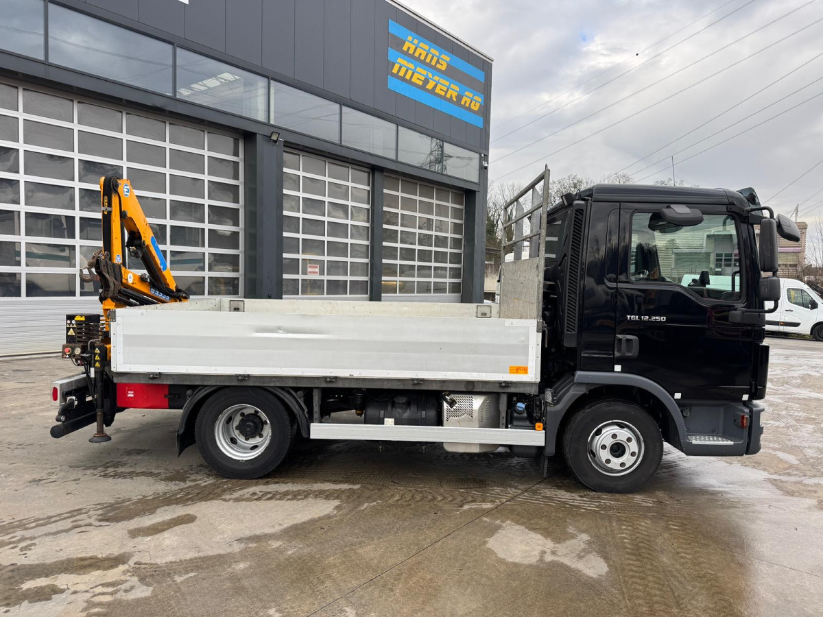 MAN TGL 12.250 Effer 35/3 - Kamion s kranom: slika MAN TGL 12.250 Effer 35/3 - Kamion s kranom MAN TGL 12.250 Effer 35/3 - Kamion s kranom: slika MAN TGL 12.250 Effer 35/3 - Kamion s kranom