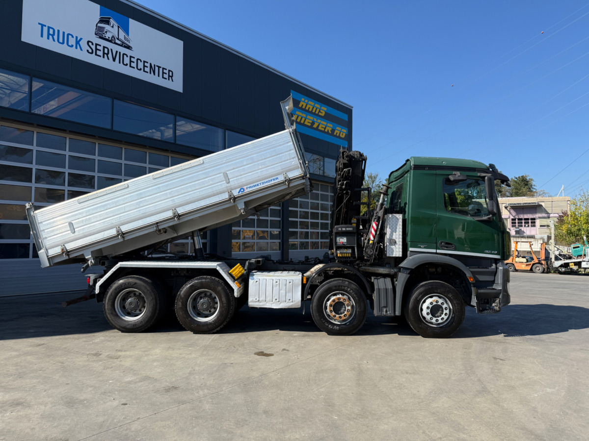 Kiper, Kamion s kranom MERCEDES Arocs 3242 8x4 Hiab 166-4: slika Kiper, Kamion s kranom MERCEDES Arocs 3242 8x4 Hiab 166-4