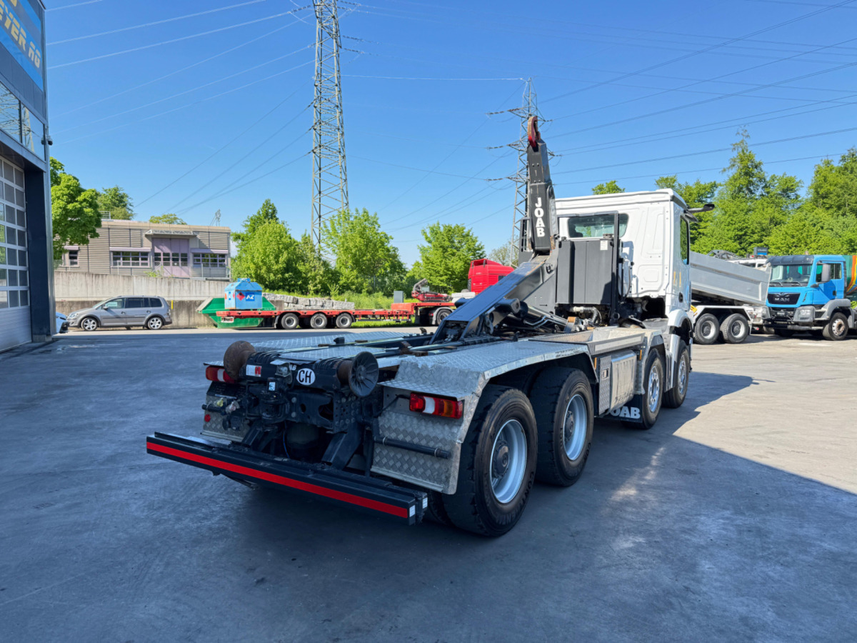 MERCEDES Arocs 3251 8x4 - Kamion s kukastom dizalicom: slika MERCEDES Arocs 3251 8x4 - Kamion s kukastom dizalicom MERCEDES Arocs 3251 8x4 - Kamion s kukastom dizalicom: slika MERCEDES Arocs 3251 8x4 - Kamion s kukastom dizalicom