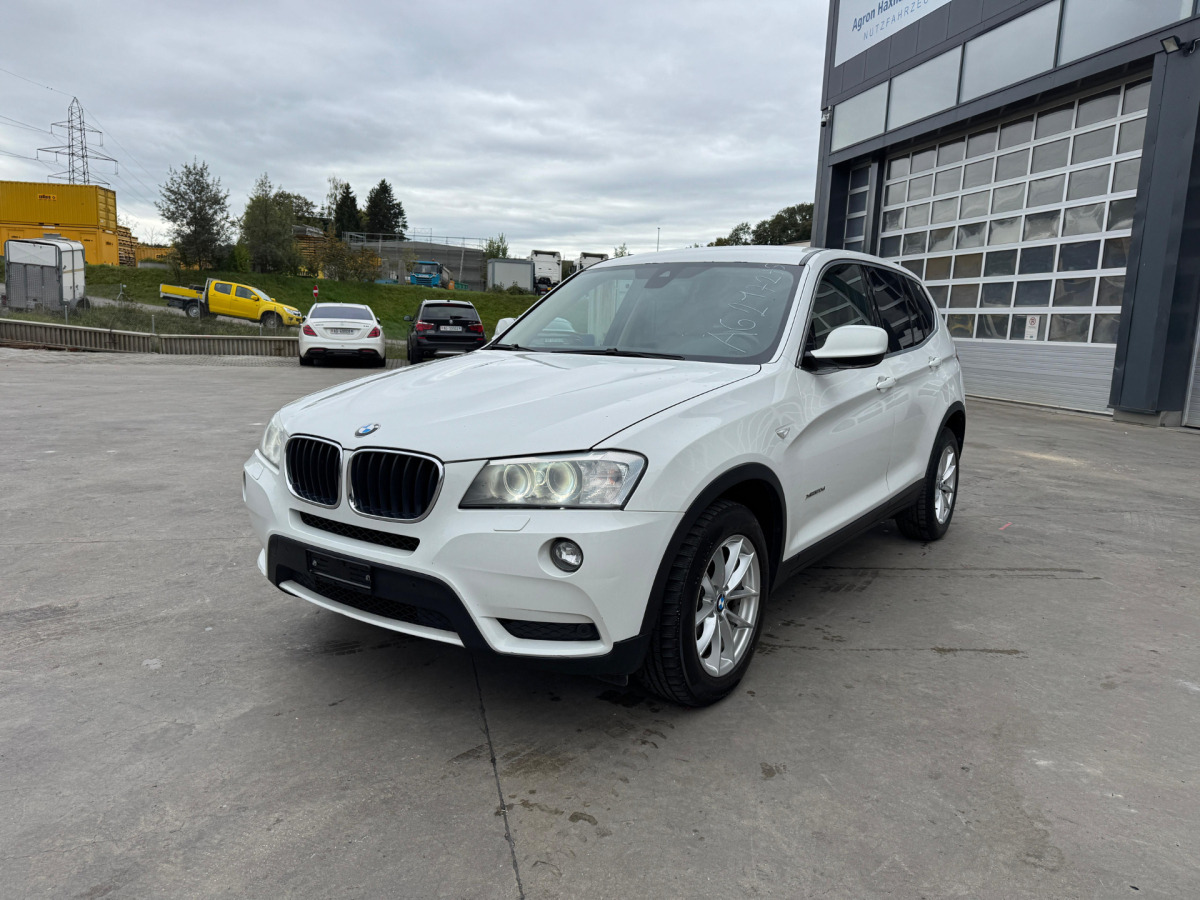 Marke BMW X3 20d Xdrive 4x4 - Automobil: slika Marke BMW X3 20d Xdrive 4x4 - Automobil Marke BMW X3 20d Xdrive 4x4 - Automobil: slika Marke BMW X3 20d Xdrive 4x4 - Automobil