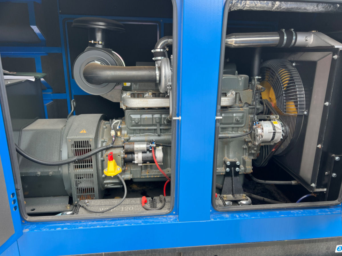 Marke Field Energy 140KVA/110KVA - Generatorski set: slika Marke Field Energy 140KVA/110KVA - Generatorski set Marke Field Energy 140KVA/110KVA - Generatorski set: slika Marke Field Energy 140KVA/110KVA - Generatorski set