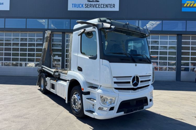 Mercedes-Benz Actros 1843 4x2 Trösch - Kiper: slika Mercedes-Benz Actros 1843 4x2 Trösch - Kiper Mercedes-Benz Actros 1843 4x2 Trösch - Kiper: slika Mercedes-Benz Actros 1843 4x2 Trösch - Kiper