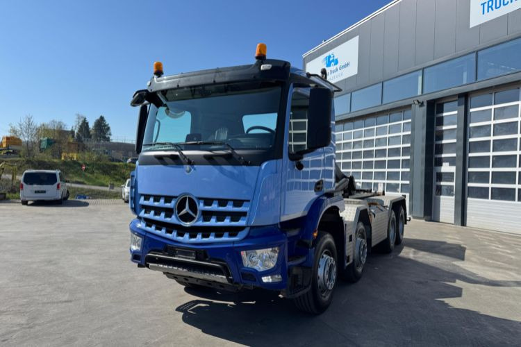 Mercedes-Benz Arocs 3246 Trösch Abroll 8x4 - Kamion s kukastom dizalicom: slika Mercedes-Benz Arocs 3246 Trösch Abroll 8x4 - Kamion s kukastom dizalicom Mercedes-Benz Arocs 3246 Trösch Abroll 8x4 - Kamion s kukastom dizalicom: slika Mercedes-Benz Arocs 3246 Trösch Abroll 8x4 - Kamion s kukastom dizalicom