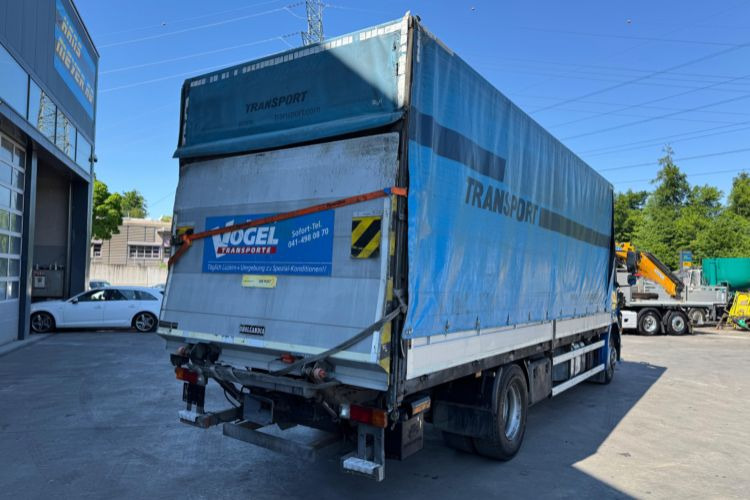 Mercedes-Benz Axor 1833 4x2 - Kamion s ceradom: slika Mercedes-Benz Axor 1833 4x2 - Kamion s ceradom Mercedes-Benz Axor 1833 4x2 - Kamion s ceradom: slika Mercedes-Benz Axor 1833 4x2 - Kamion s ceradom