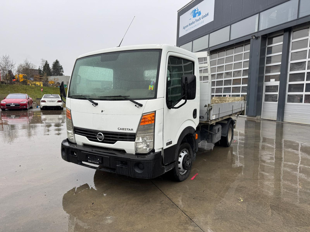 NISSAN Cabstar 35.14 4x2 Kipper - Kiper: slika NISSAN Cabstar 35.14 4x2 Kipper - Kiper NISSAN Cabstar 35.14 4x2 Kipper - Kiper: slika NISSAN Cabstar 35.14 4x2 Kipper - Kiper