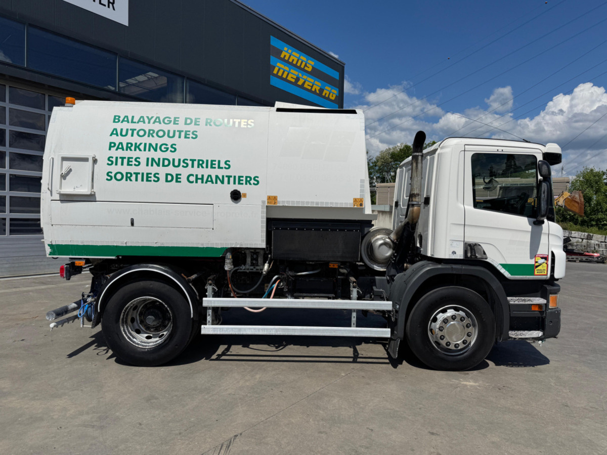 SCANIA P280 4x2 Wassertank - Kamion cisterna: slika SCANIA P280 4x2 Wassertank - Kamion cisterna SCANIA P280 4x2 Wassertank - Kamion cisterna: slika SCANIA P280 4x2 Wassertank - Kamion cisterna