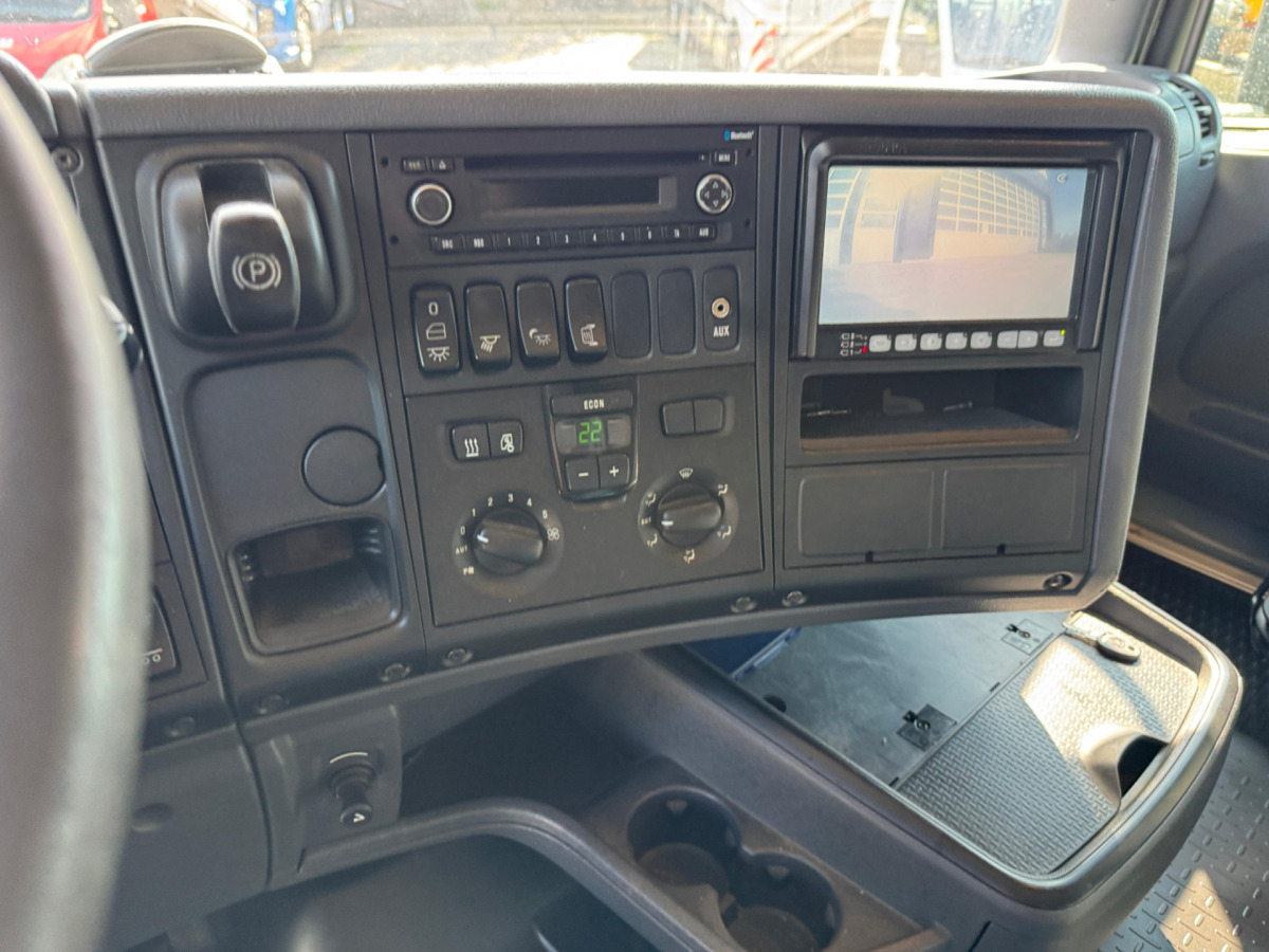 Kamion s kranom SCANIA R490 6x2 PK18002-4: slika Kamion s kranom SCANIA R490 6x2 PK18002-4