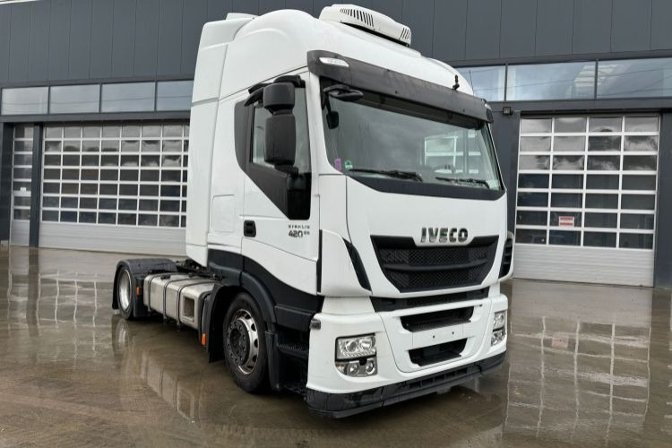 Iveco Stralis 420 Mega - Tegljač: slika Iveco Stralis 420 Mega - Tegljač Iveco Stralis 420 Mega - Tegljač: slika Iveco Stralis 420 Mega - Tegljač