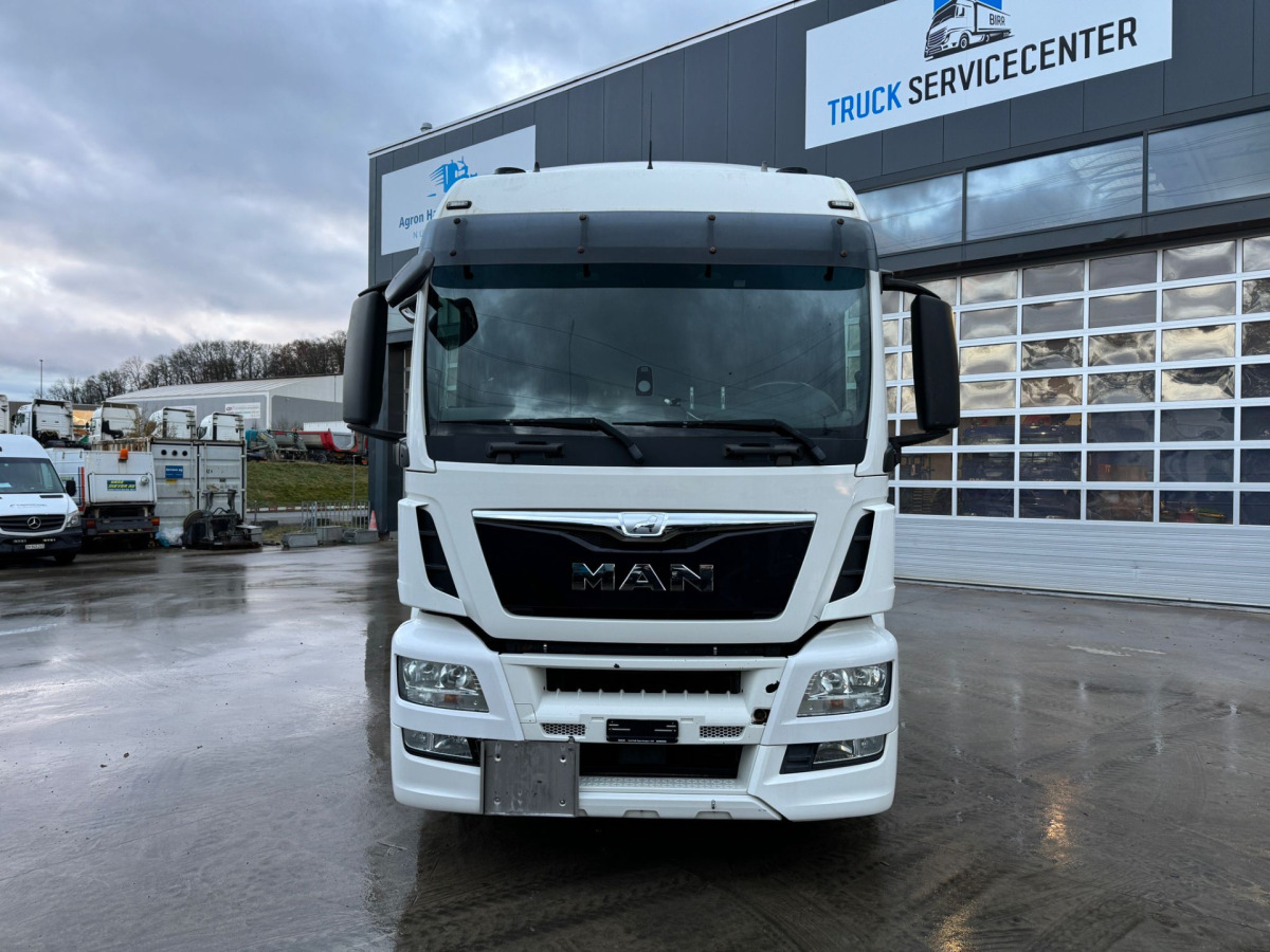 MAN TGS 18.440 ADR Nebenabtrieb Getriebe - Tegljač: slika MAN TGS 18.440 ADR Nebenabtrieb Getriebe - Tegljač MAN TGS 18.440 ADR Nebenabtrieb Getriebe - Tegljač: slika MAN TGS 18.440 ADR Nebenabtrieb Getriebe - Tegljač