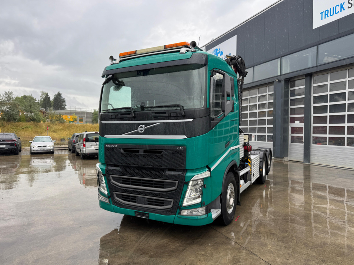 VOLVO FH-540 6x2 Tajfun L300Z - Kamion šumar, Kamion s kranom: slika VOLVO FH-540 6x2 Tajfun L300Z - Kamion šumar, Kamion s kranom VOLVO FH-540 6x2 Tajfun L300Z - Kamion šumar, Kamion s kranom: slika VOLVO FH-540 6x2 Tajfun L300Z - Kamion šumar, Kamion s kranom