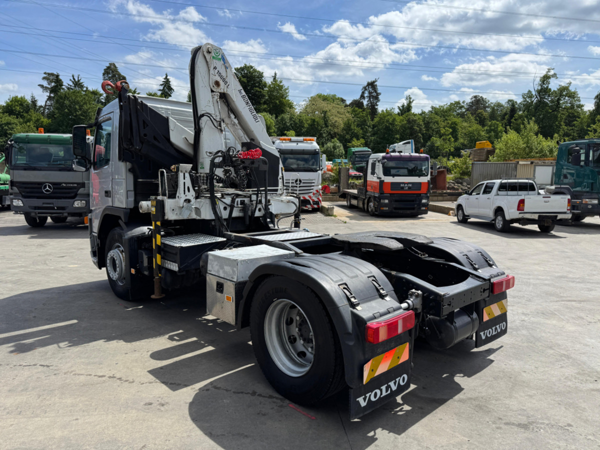Kamion s kranom VOLVO FM-400 4x2 Bonfiglioli 15000-4: slika Kamion s kranom VOLVO FM-400 4x2 Bonfiglioli 15000-4