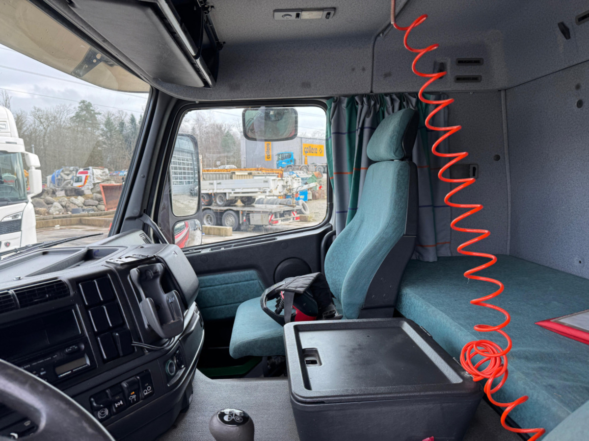 Kamion s kranom VOLVO FM-420 6x2 PK12080-3: slika Kamion s kranom VOLVO FM-420 6x2 PK12080-3