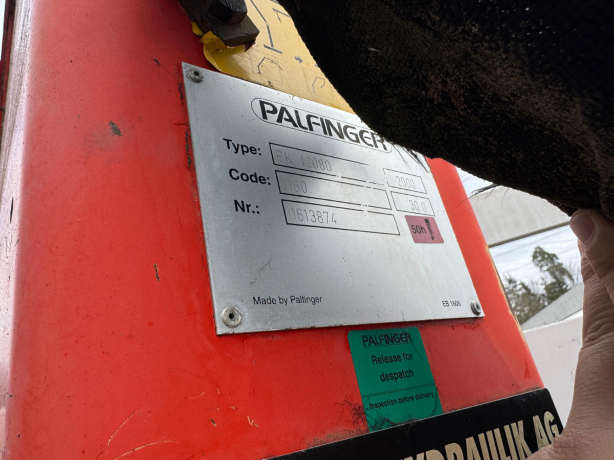 Kamion s kranom VOLVO FM-420 6x2 PK12080-3: slika Kamion s kranom VOLVO FM-420 6x2 PK12080-3