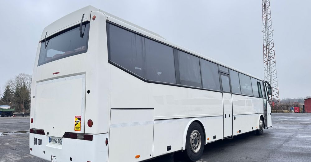 Bova FLD127 Futura / 13m / Klima / 65 miejsc / Cena 63500 zł netto - Turistički autobus: slika Bova FLD127 Futura / 13m / Klima / 65 miejsc / Cena 63500 zł netto - Turistički autobus Bova FLD127 Futura / 13m / Klima / 65 miejsc / Cena 63500 zł netto - Turistički autobus: slika Bova FLD127 Futura / 13m / Klima / 65 miejsc / Cena 63500 zł netto - Turistički autobus