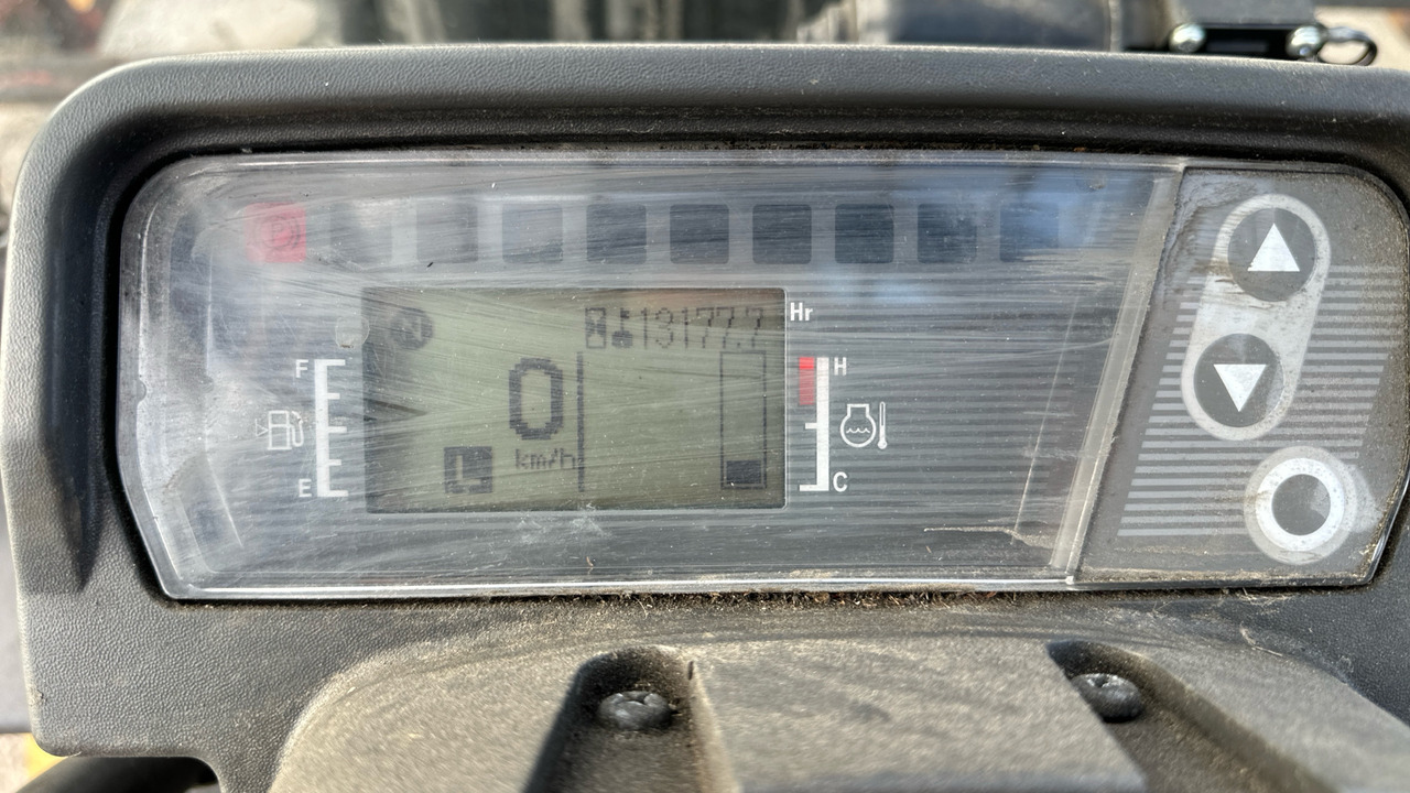 Plinski viličar CATERPILLAR GP35: slika Plinski viličar CATERPILLAR GP35 Plinski viličar CATERPILLAR GP35: slika Plinski viličar CATERPILLAR GP35