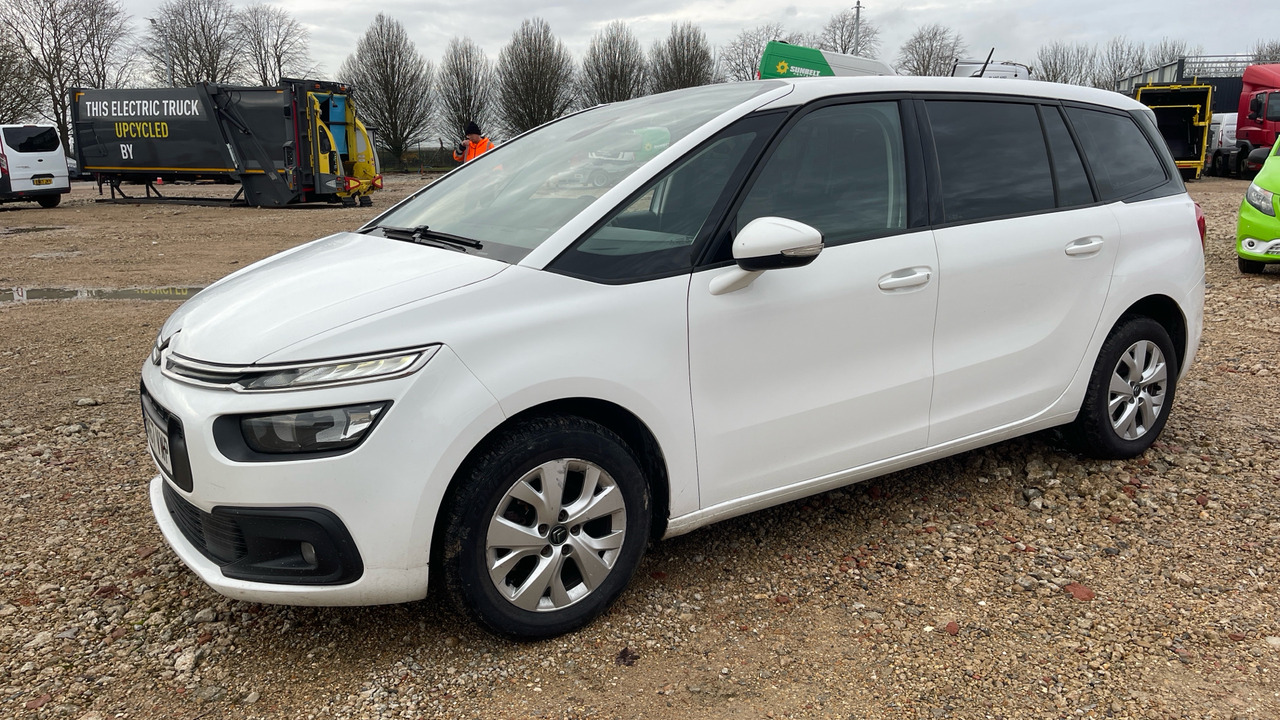 CITROEN GRAND C4 PICASSO 1.6 BLUE HDI 100PS - Automobil: slika CITROEN GRAND C4 PICASSO 1.6 BLUE HDI 100PS - Automobil CITROEN GRAND C4 PICASSO 1.6 BLUE HDI 100PS - Automobil: slika CITROEN GRAND C4 PICASSO 1.6 BLUE HDI 100PS - Automobil